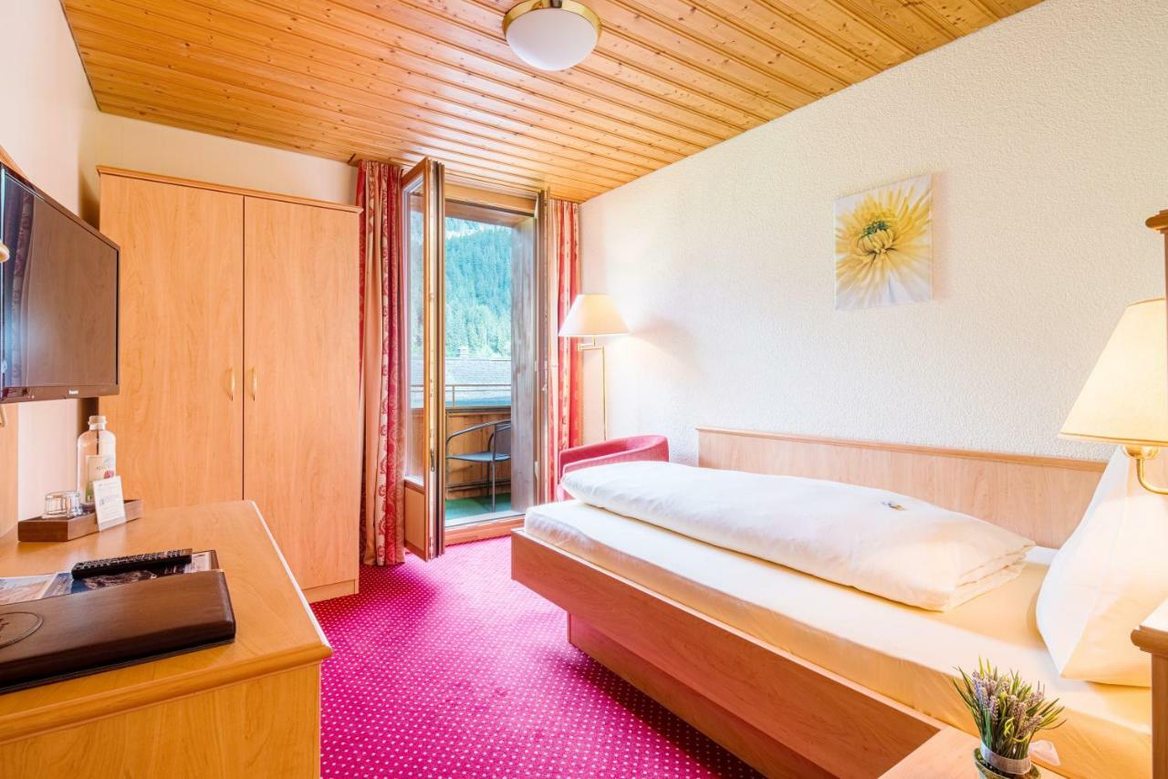 Bernerhof Swiss Quality Hotel Kandersteg Esterno foto